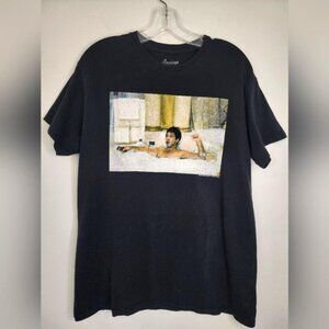 American Classic Men's Black  Graphic T-Shirt, size Medium